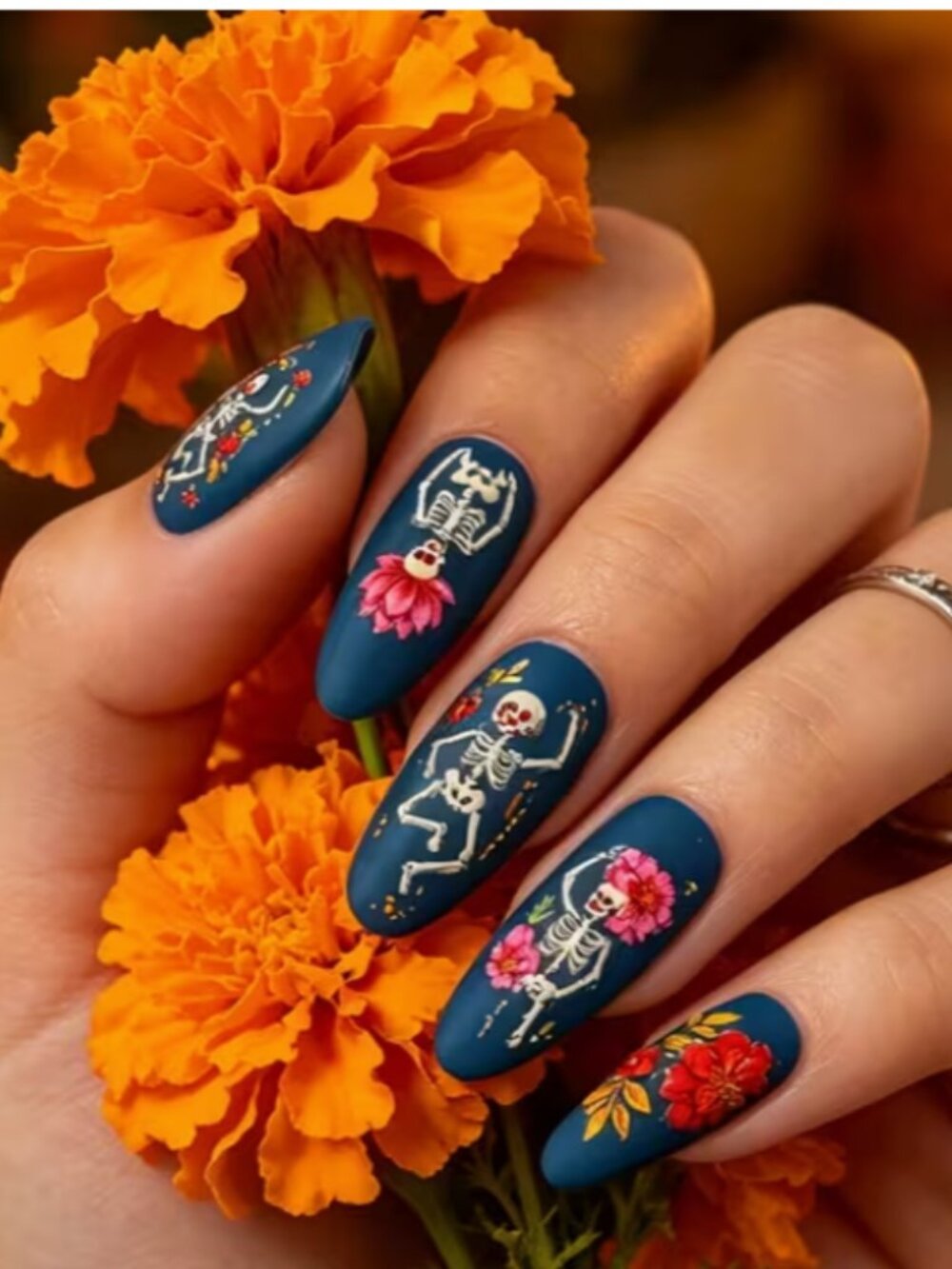 Halloween Nail Art (Dia de los Muertos)